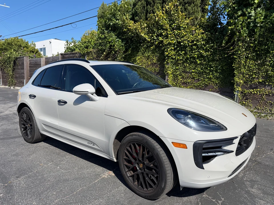 2020 Porsche Macan GTS - Image 9 of 31