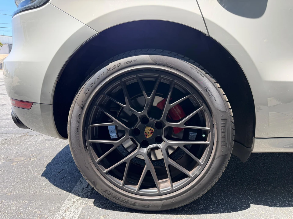 2020 Porsche Macan GTS - Image 20 of 31