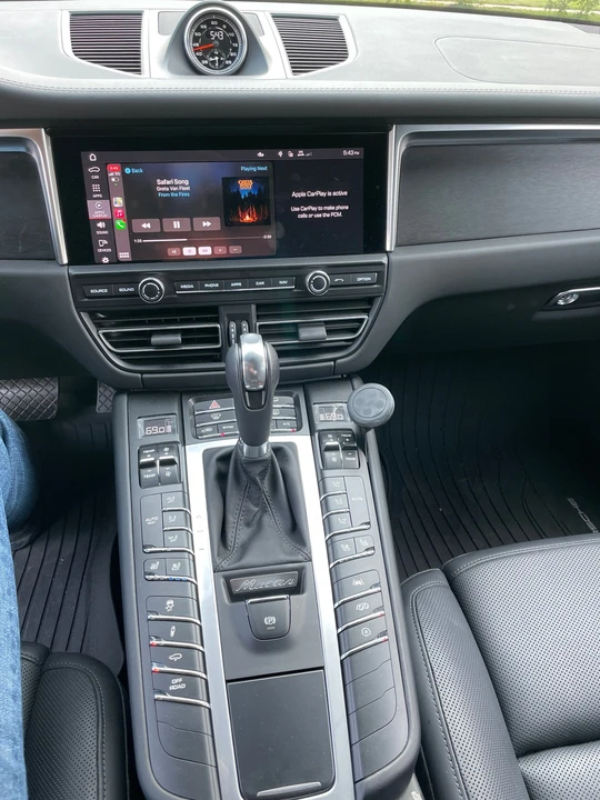 2020 Porsche Macan GTS - Image 12 of 13