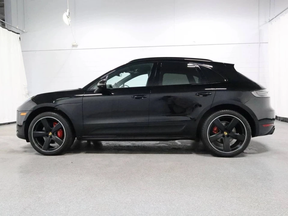 2020 Porsche Macan GTS - Image 2 of 5