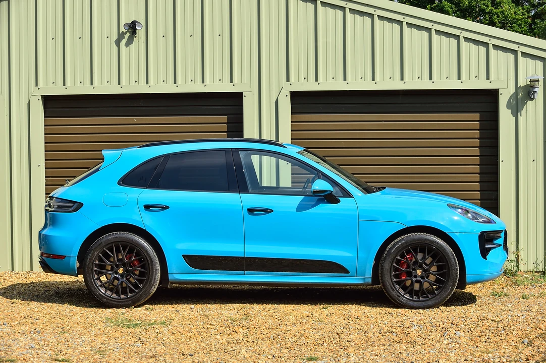 2020 Porsche Macan GTS - Image 16 of 31