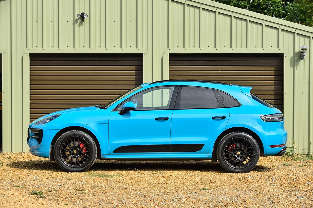 2020 Porsche Macan GTS - Image 12 of 31