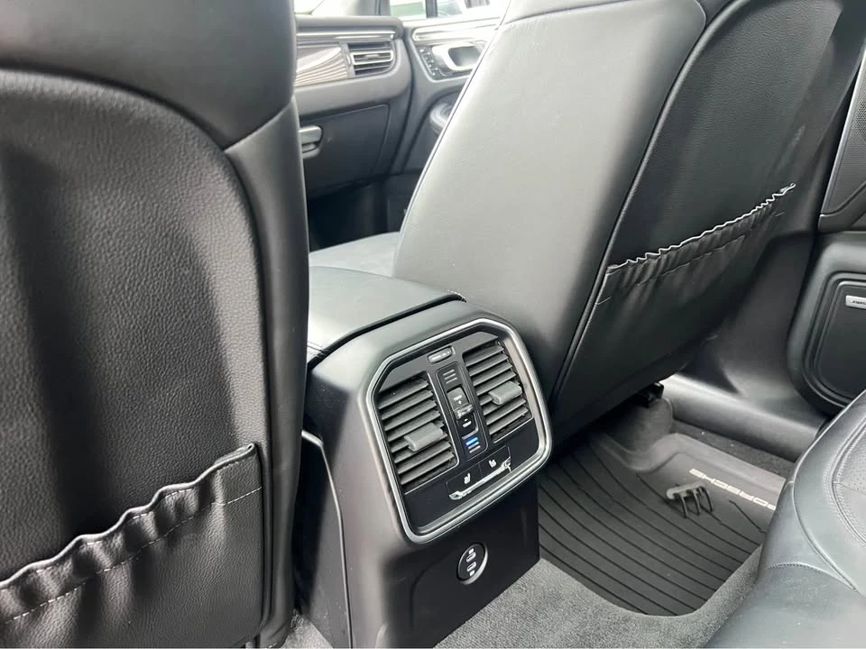 2020 Porsche Macan GTS - Image 9 of 12