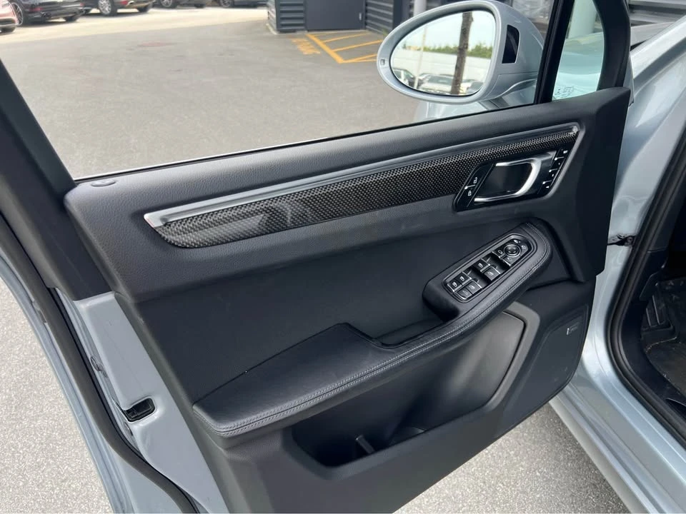 2020 Porsche Macan GTS - Image 6 of 12