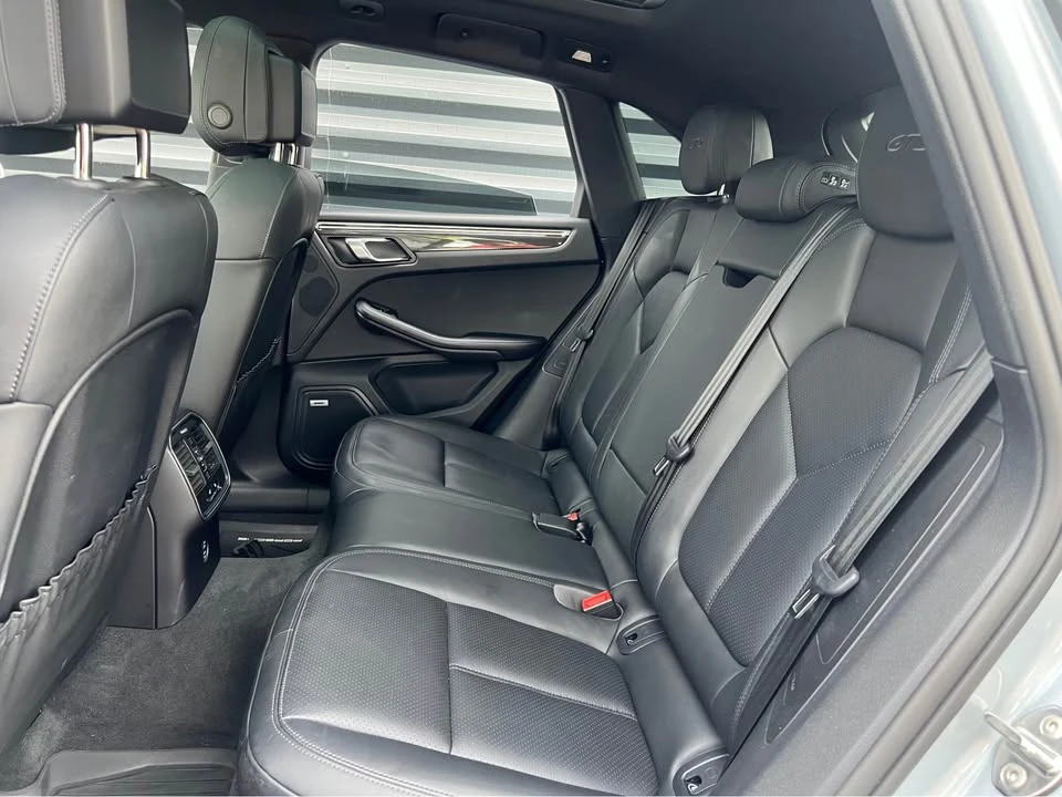2020 Porsche Macan GTS - Image 8 of 12
