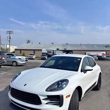 2020 Porsche Macan