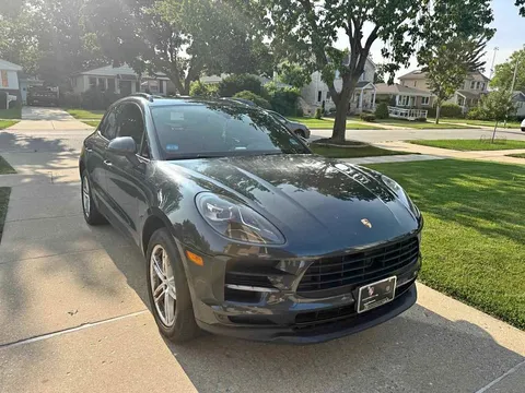 2020 Porsche Macan