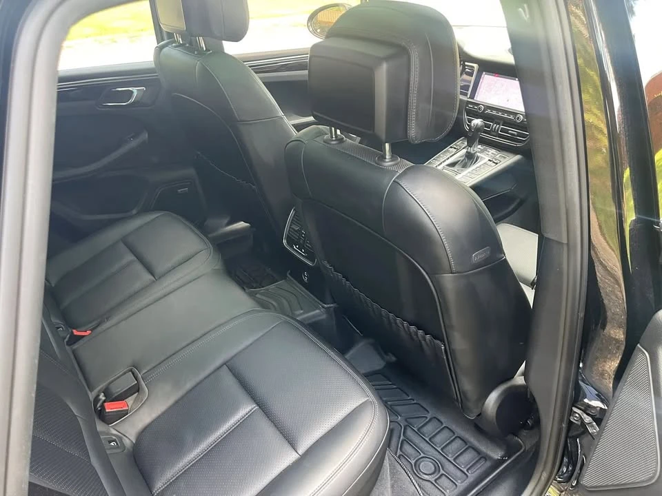 2020 Porsche Macan - Image 13 of 20