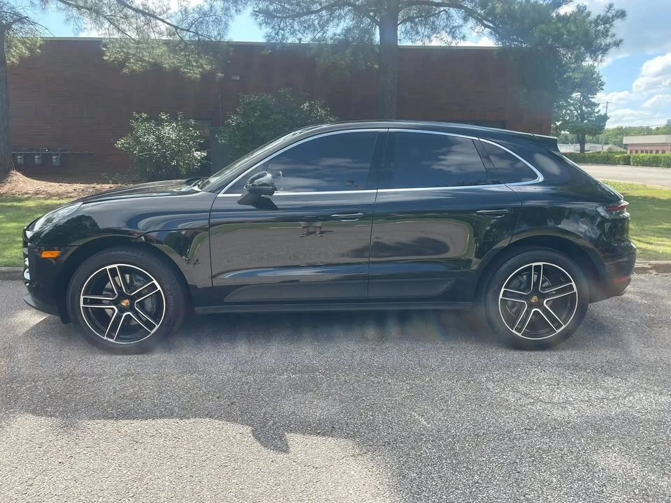 2020 Porsche Macan - Image 2 of 20