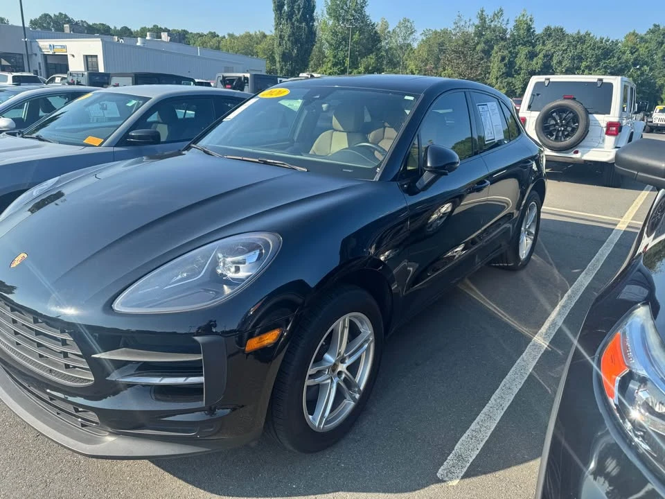 2020 Porsche Macan - Image 3 of 3
