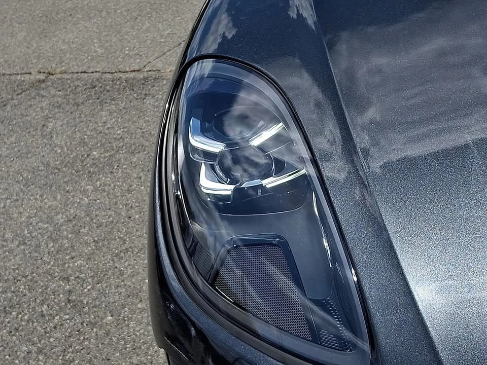 2020 Porsche Macan - Image 8 of 19