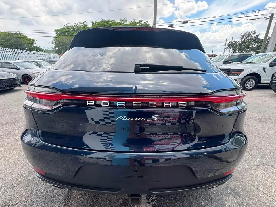 2020 Porsche Macan - Image 2 of 10
