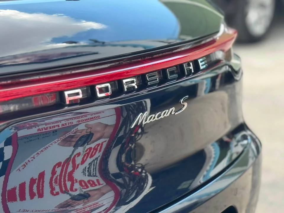 2020 Porsche Macan - Image 7 of 10