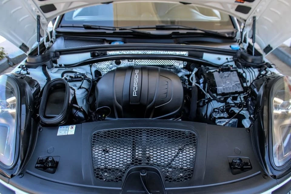 2020 Porsche Macan - Image 12 of 20