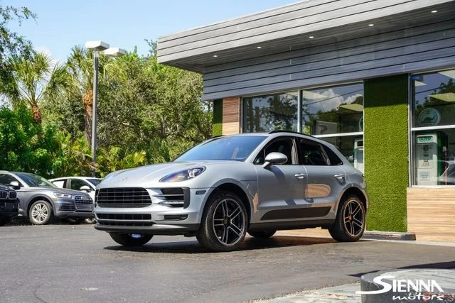 2020 Porsche Macan - Image 17 of 20