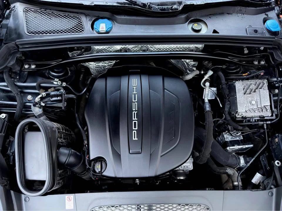 2020 Porsche Macan - Image 6 of 18