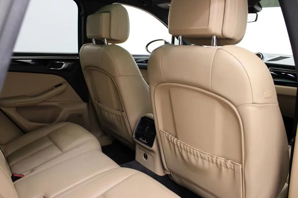 2020 Porsche Macan - Image 6 of 20