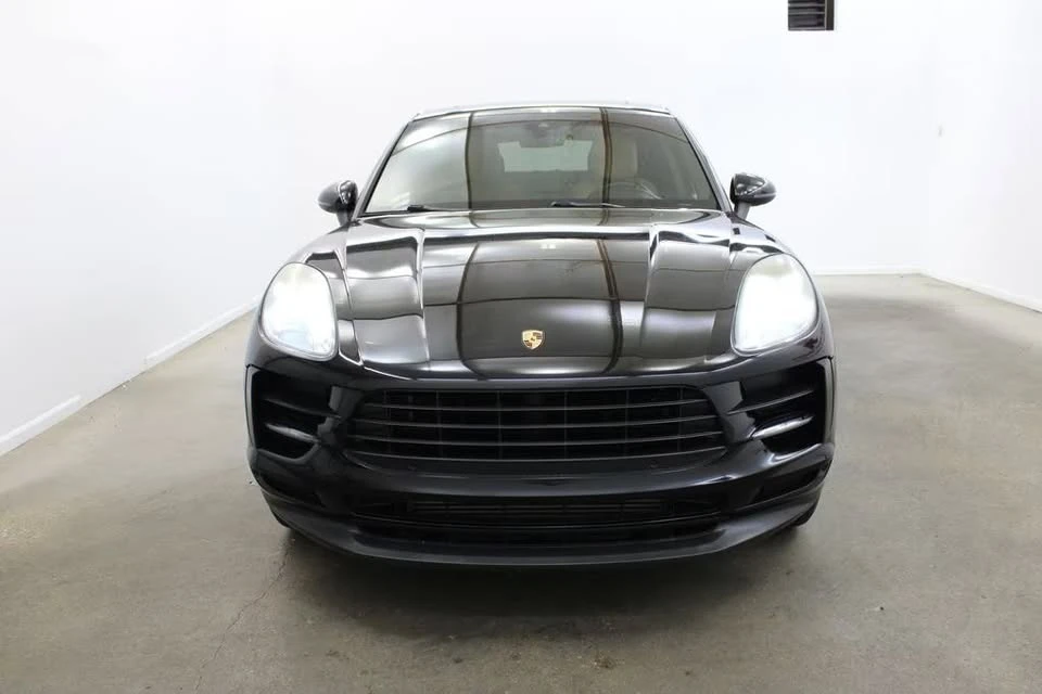 2020 Porsche Macan - Image 2 of 20