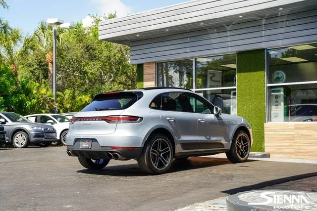 2020 Porsche Macan - Image 10 of 20