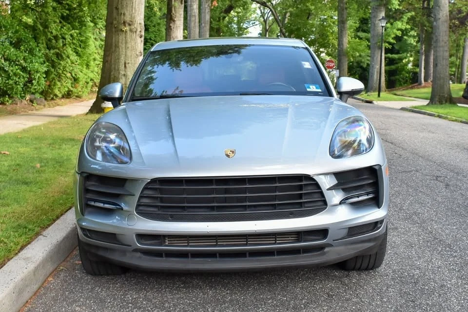 2020 Porsche Macan - Image 10 of 20