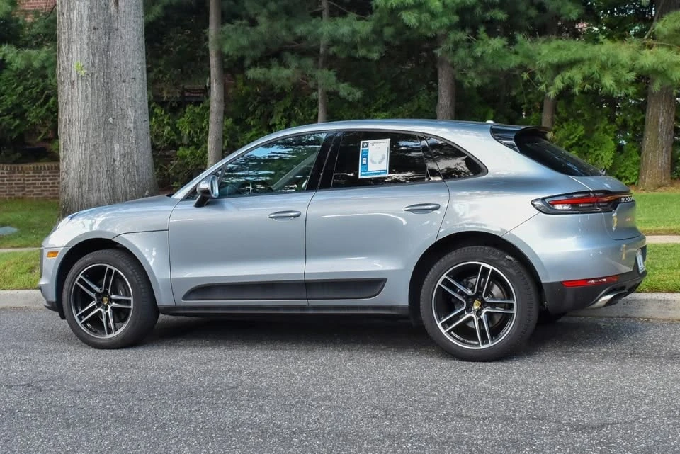 2020 Porsche Macan - Image 3 of 20