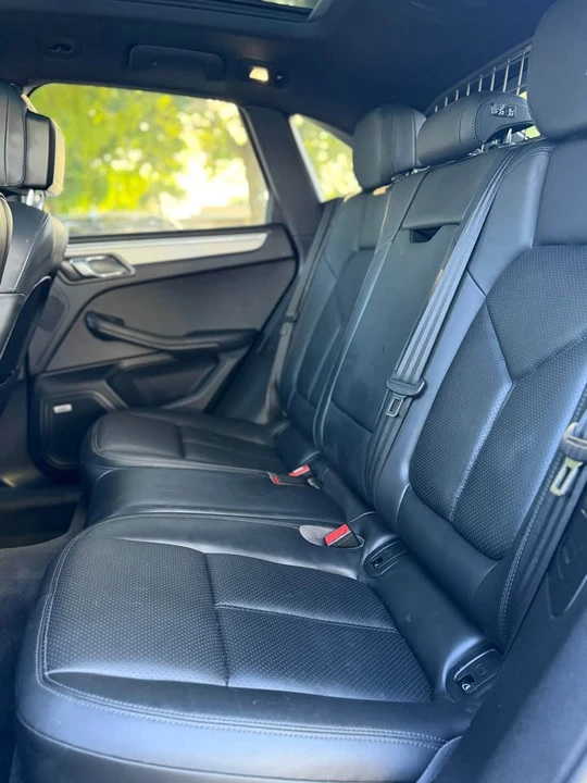 2020 Porsche Macan - Image 6 of 14