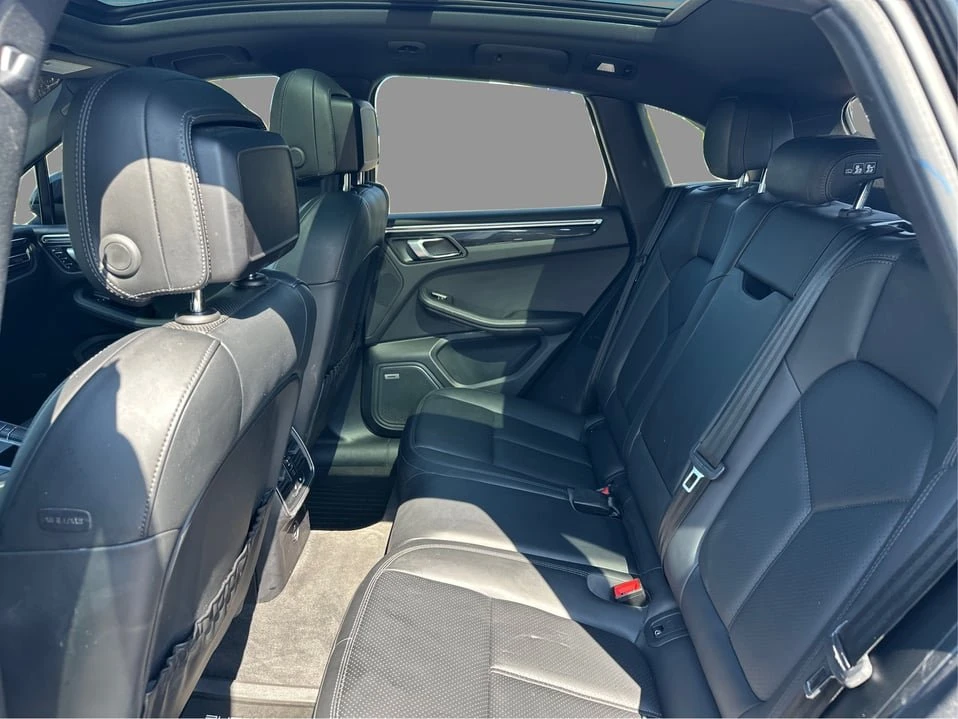 2020 Porsche Macan - Image 10 of 20