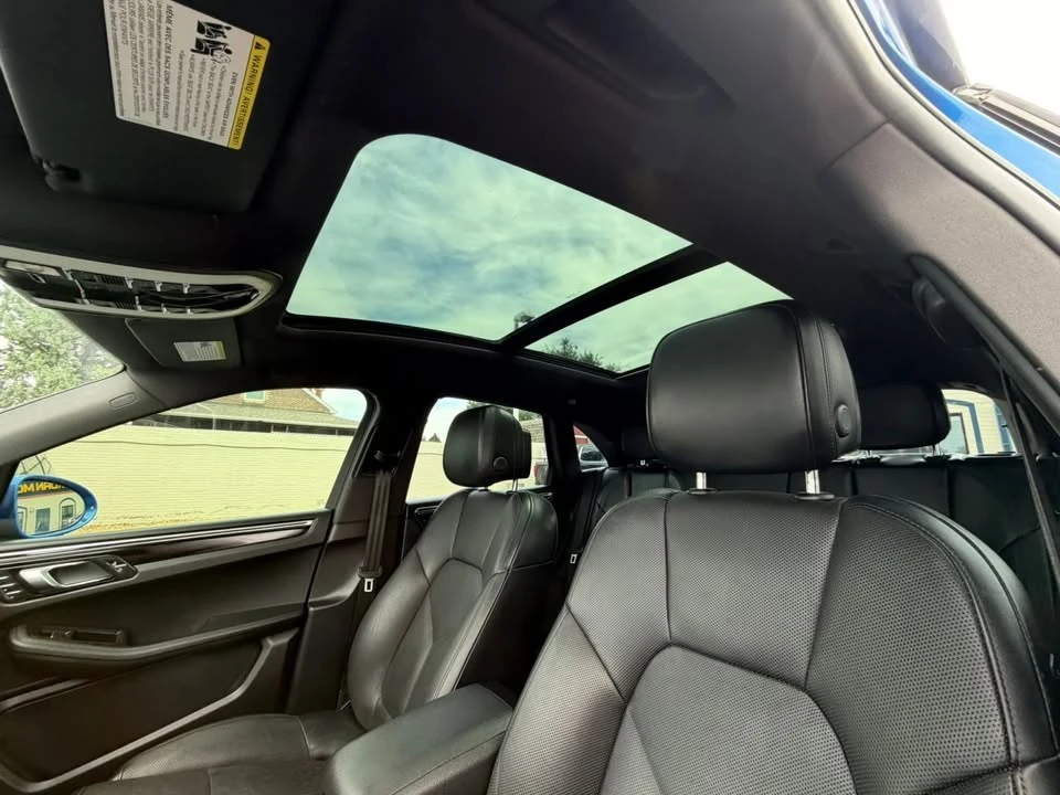 2020 Porsche Macan - Image 14 of 20