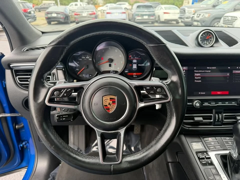 2020 Porsche Macan - Image 15 of 20