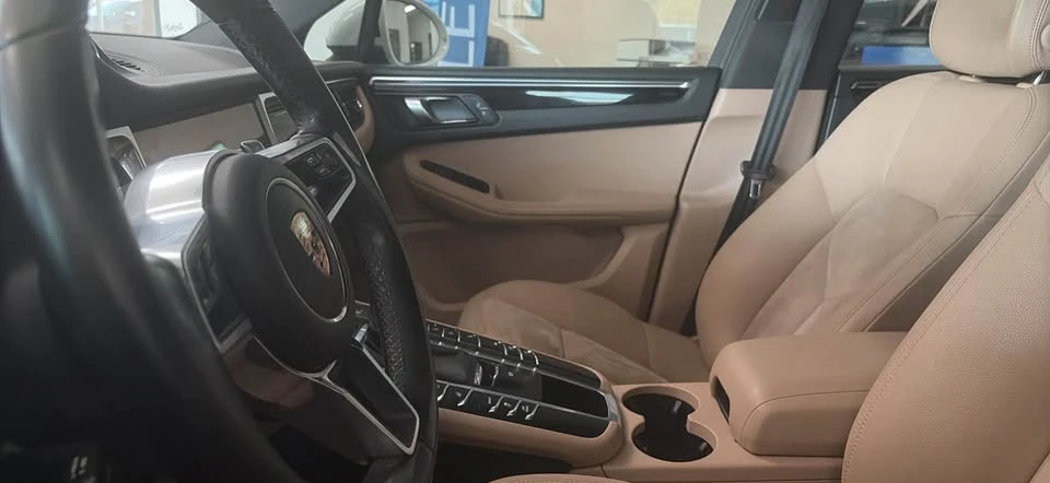 2020 Porsche Macan - Image 10 of 10