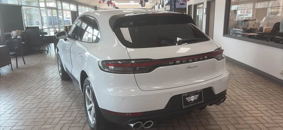 2020 Porsche Macan - Image 5 of 10