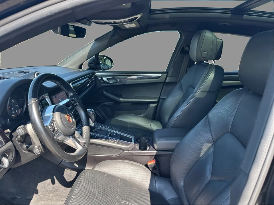 2020 Porsche Macan - Image 9 of 20