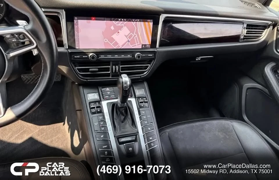 2020 Porsche Macan - Image 11 of 15