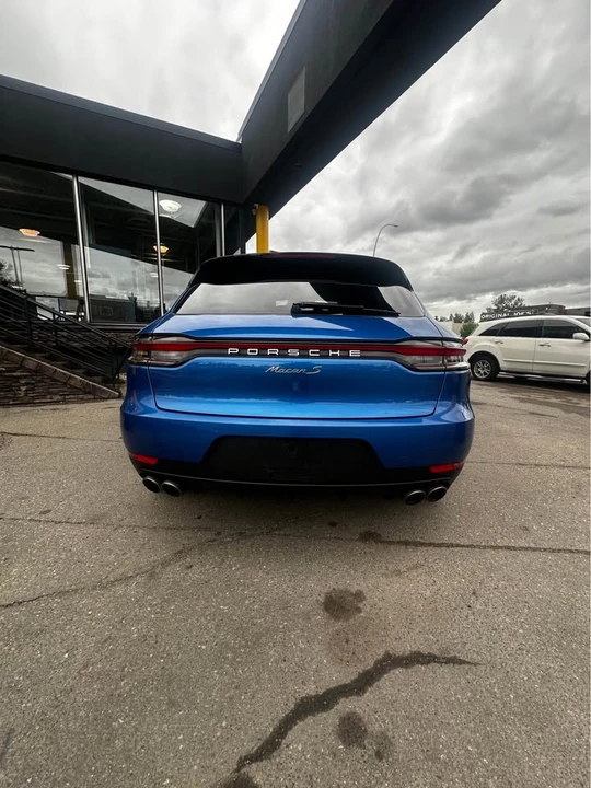 2020 Porsche Macan - Image 11 of 20