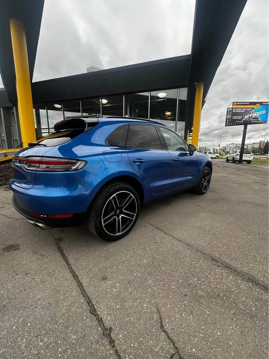 2020 Porsche Macan - Image 10 of 20