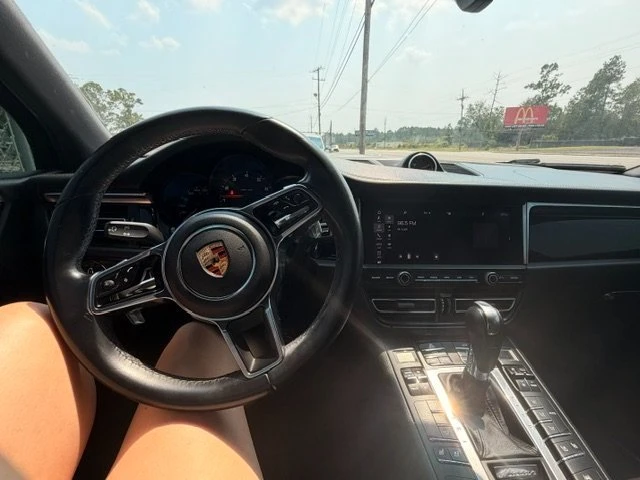 2020 Porsche Macan - Image 4 of 6