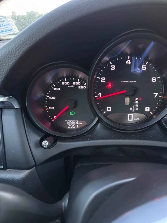 2020 Porsche Macan - Image 7 of 8