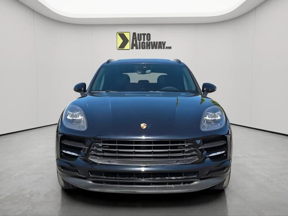 2020 Porsche Macan - Image 8 of 20