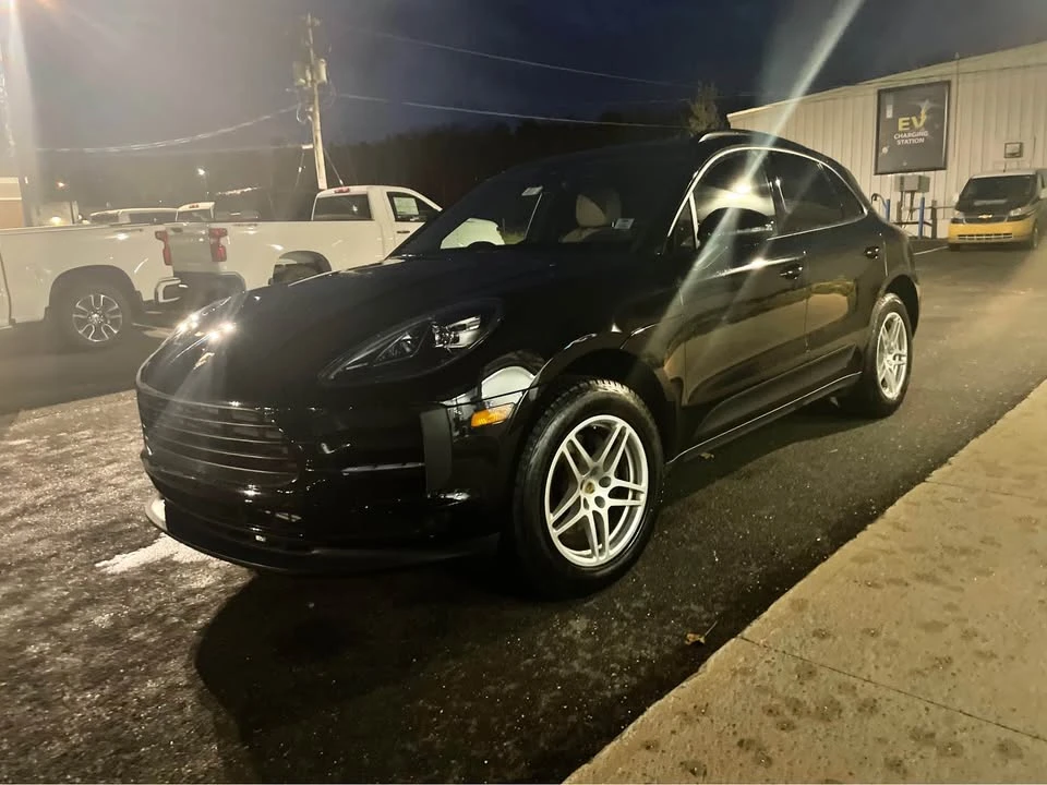 2020 Porsche Macan - Image 12 of 14