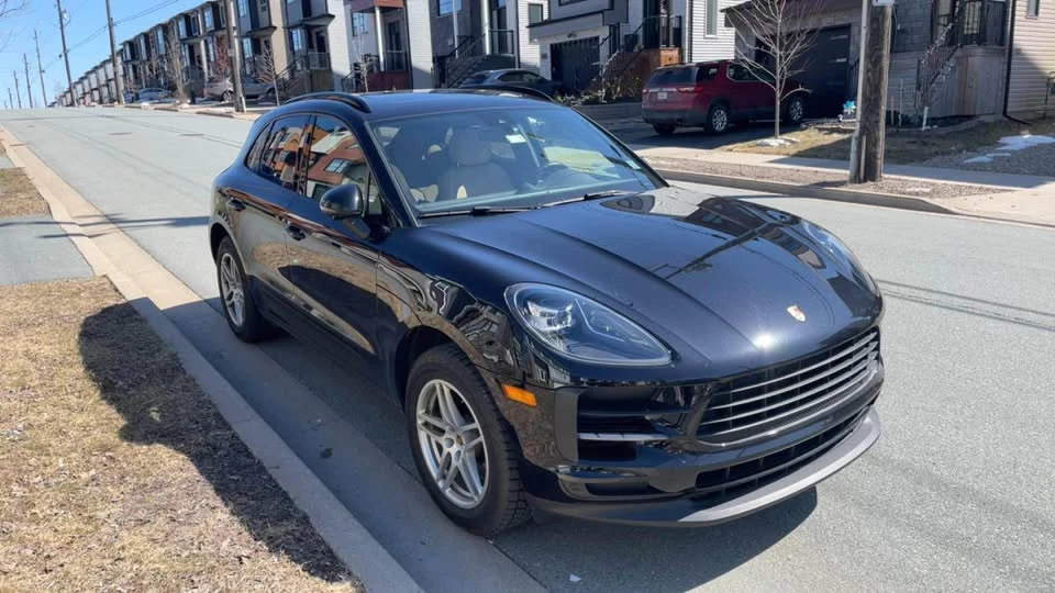 2020 Porsche Macan - Image 13 of 14