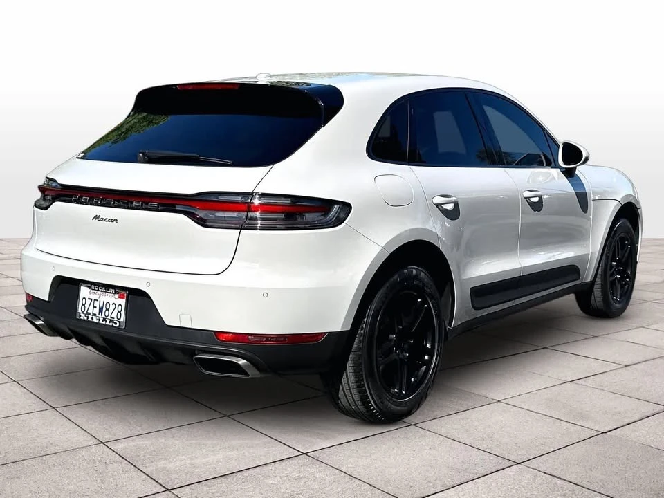 2020 Porsche Macan - Image 15 of 19