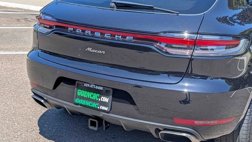 2020 Porsche Macan - Image 13 of 14