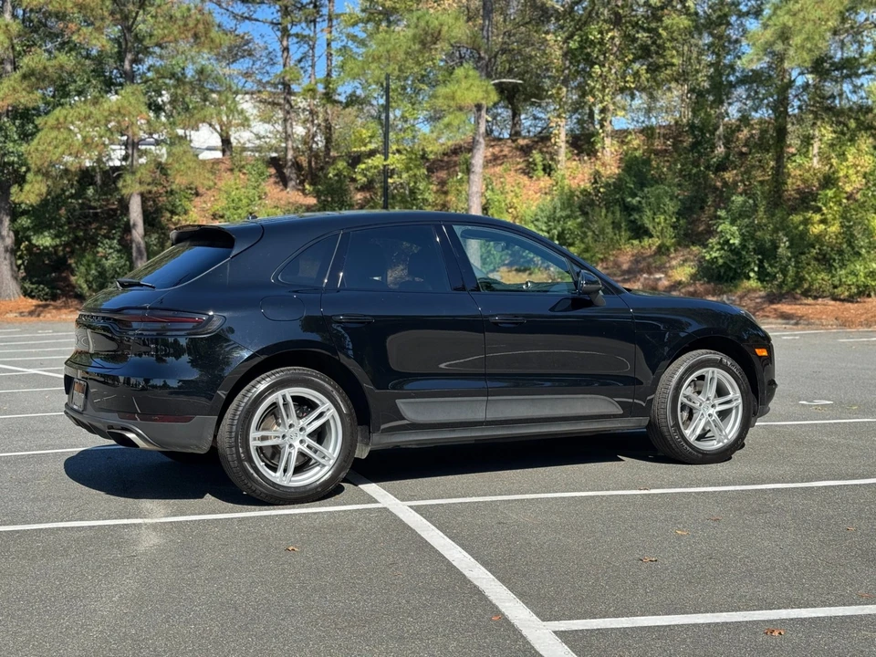 2020 Porsche Macan - Image 13 of 21