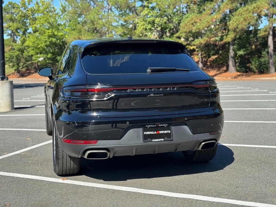 2020 Porsche Macan - Image 9 of 12