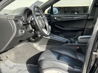 2020 Porsche Macan - Image 4 of 4