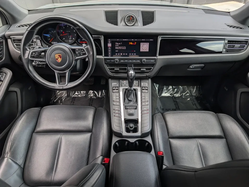 2020 Porsche Macan - Image 5 of 7
