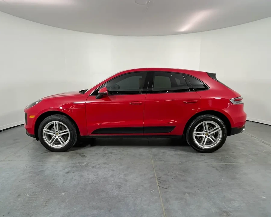 2020 Porsche Macan - Image 2 of 6