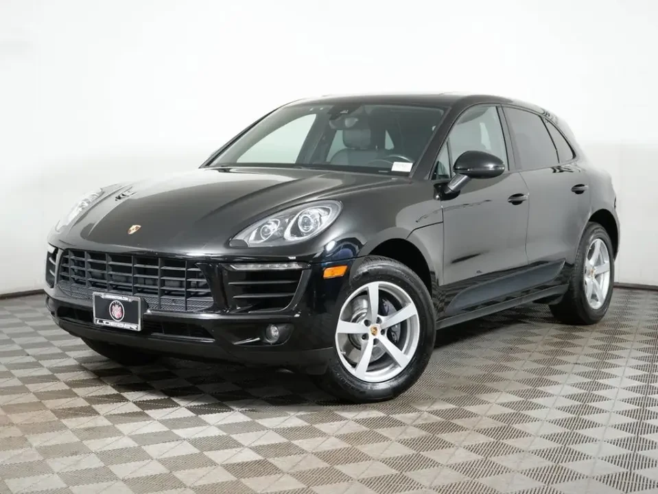 2020 Porsche Macan - Image 10 of 12