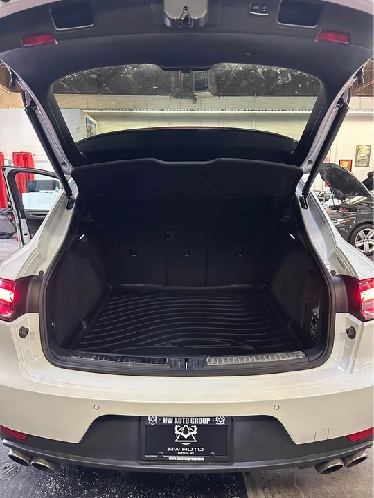 2020 Porsche Macan S - Image 4 of 10