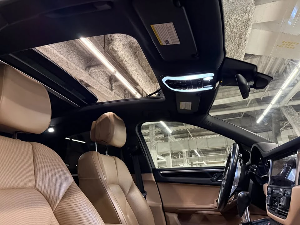 2020 Porsche Macan S - Image 12 of 17